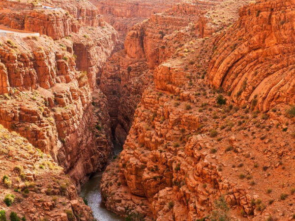 a river running through a canyon
