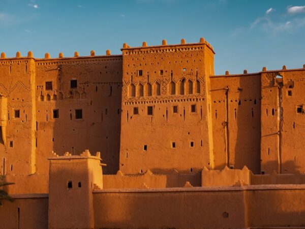 a large building with many windows