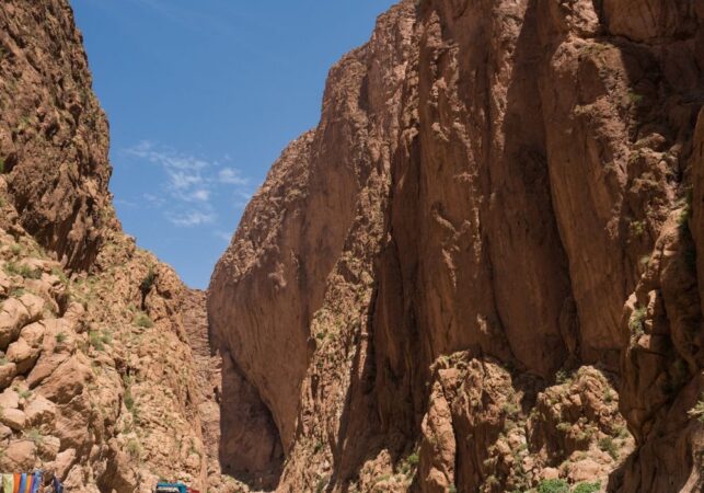 a river running through a canyon
