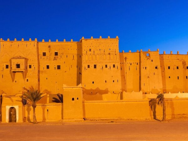 a large building with many windows